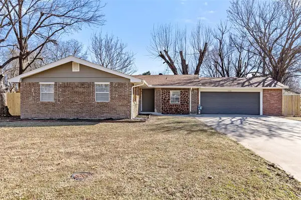 1100 N Doris Avenue, Newcastle, OK 73065