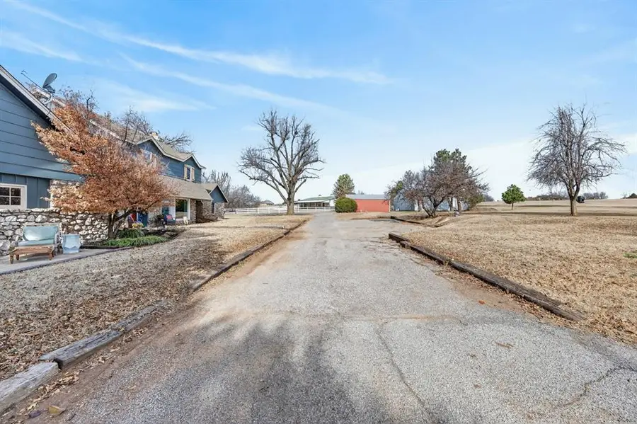 11300 Greenwood Drive, Piedmont, OK 73078 - #2