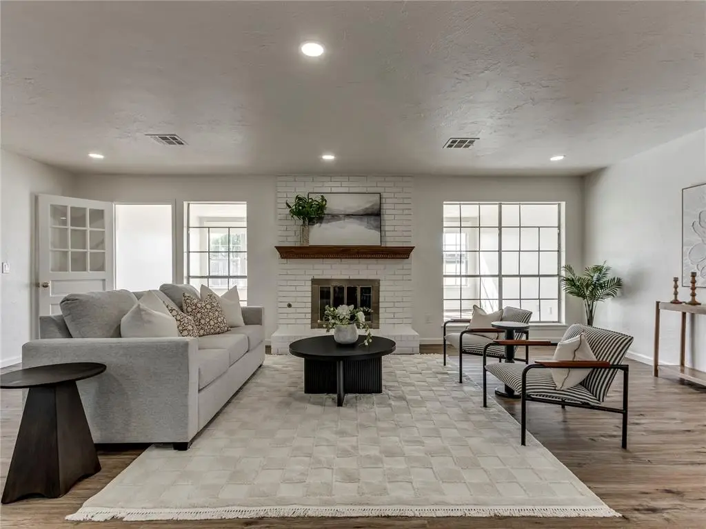 6724 Cherry Place, Oklahoma City, OK 73127 - #1