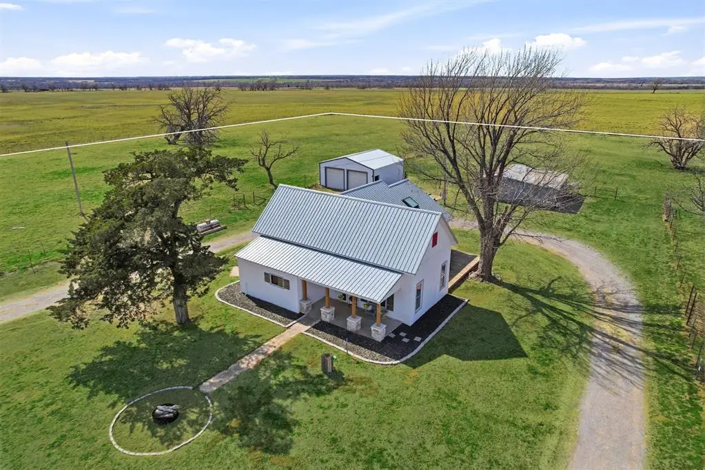 11837 N 1820 Road, Sayre, OK 73662 - #1