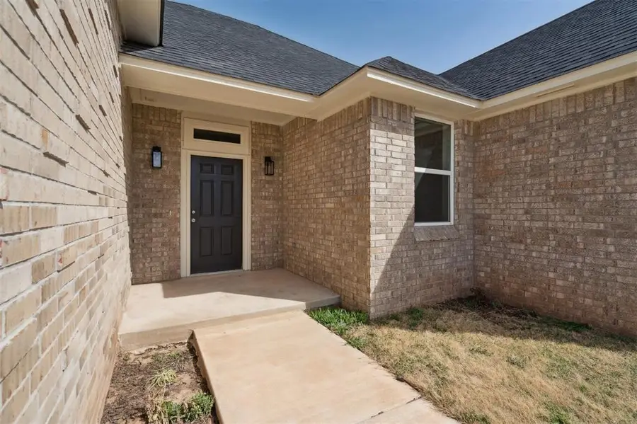 13500 Carlisle Crossing Drive, Yukon, OK 73099 - #3