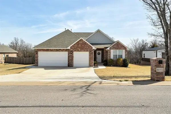 8930 Tall Oaks Drive, Guthrie, OK 73044