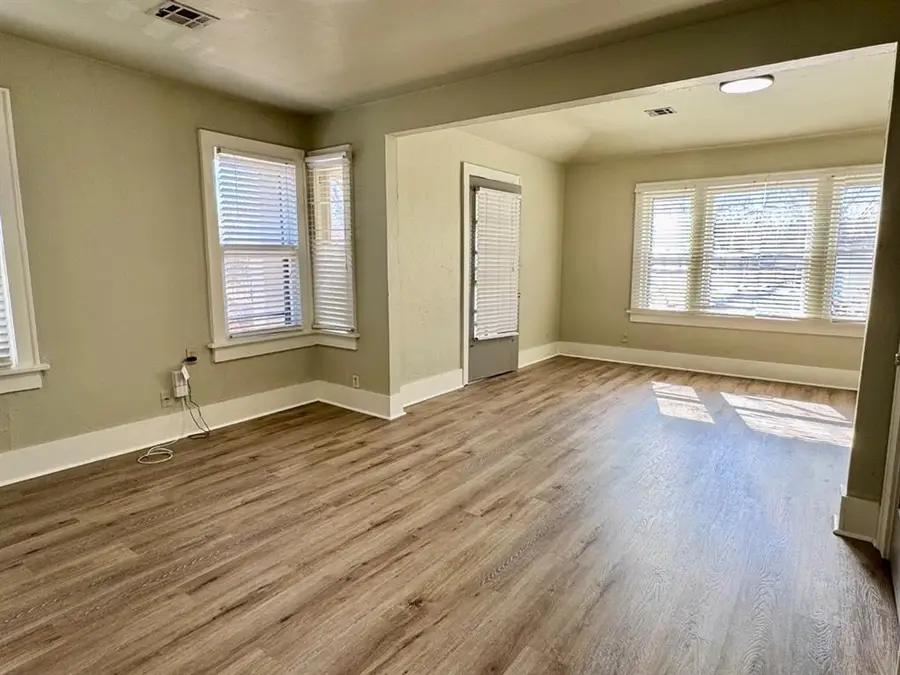 2521 NW 12th Street, Oklahoma City, OK 73107 - #3