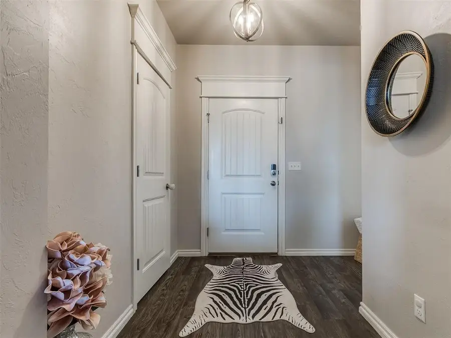 10621 Little Sallisaw Creek Drive, Yukon, OK 73099 - #2