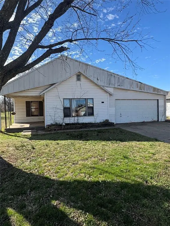 1845 W Midland Street, Shawnee, OK 74804 - #1