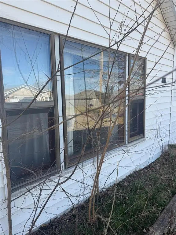 1845 W Midland Street, Shawnee, OK 74804 - #3