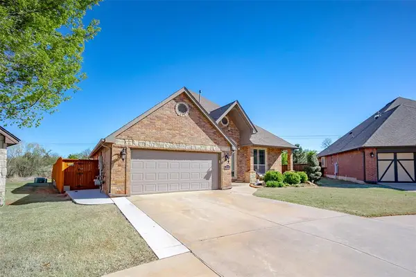 15100 Amber Run, Edmond, OK 73013