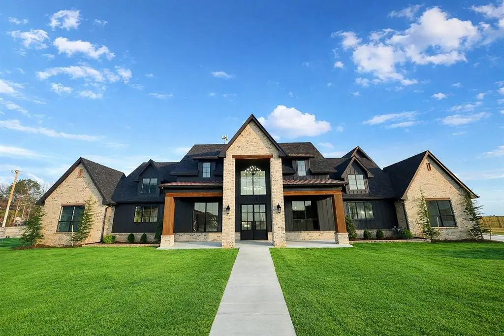 4700 Rustic Trail, Moore, OK 73160 - #1