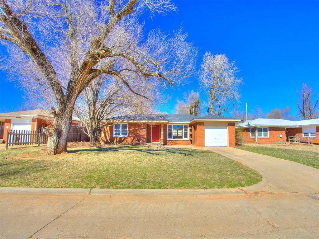 633 E Frolich Drive, Midwest City, OK 73110 - #1