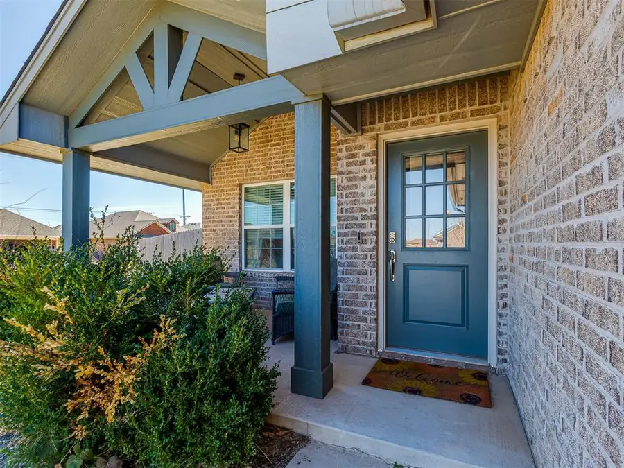 9400 NW 87th Street, Yukon, OK 73099 - #2