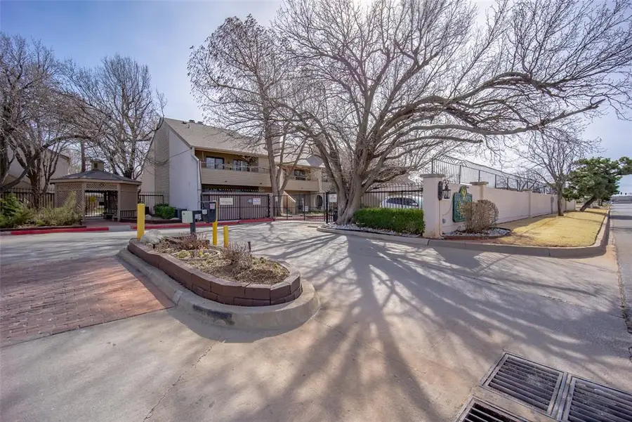 11120 Stratford Drive #214, Oklahoma City, OK 73120 - #2