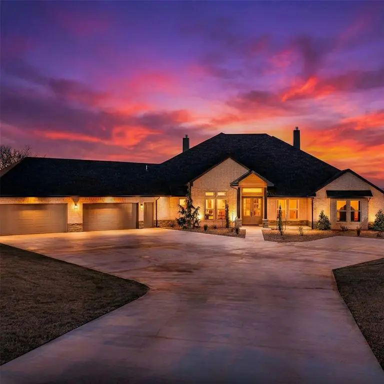 20498 SE 119th Street, Newalla, OK 74851 - #1