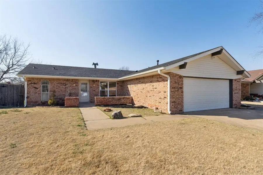 713 Lonnie Lane, Moore, OK 73170 - #3