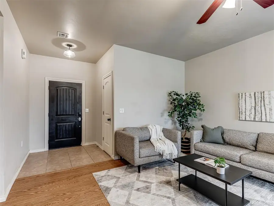 1740 N Dobbs Road, Harrah, OK 73045 - #3