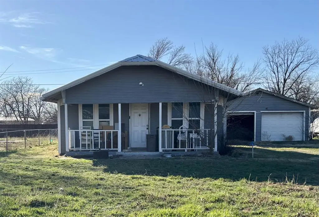 309 S Birch Avenue, Erick, OK 73645 - #1