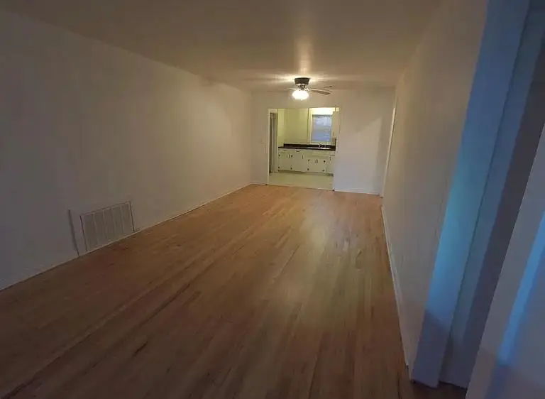 910 N Hightower Street, Altus, OK 73521 - #3