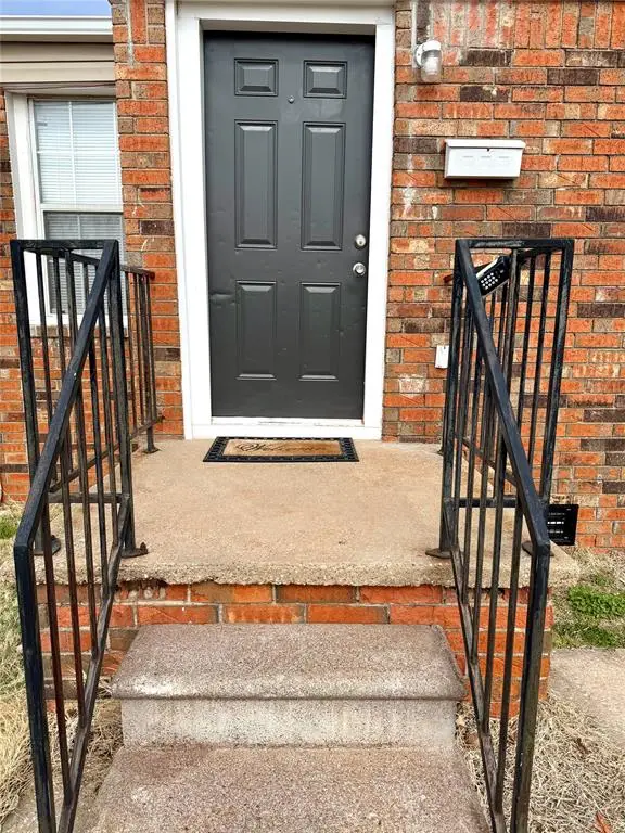 915 E Hill Street, Oklahoma City, OK 73105