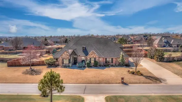 382 Haloka Avenue, Goldsby, OK 73093