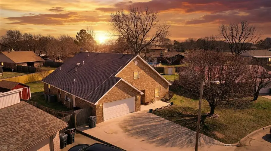 1601 N Ward Road, Ardmore, OK 73401 - #2