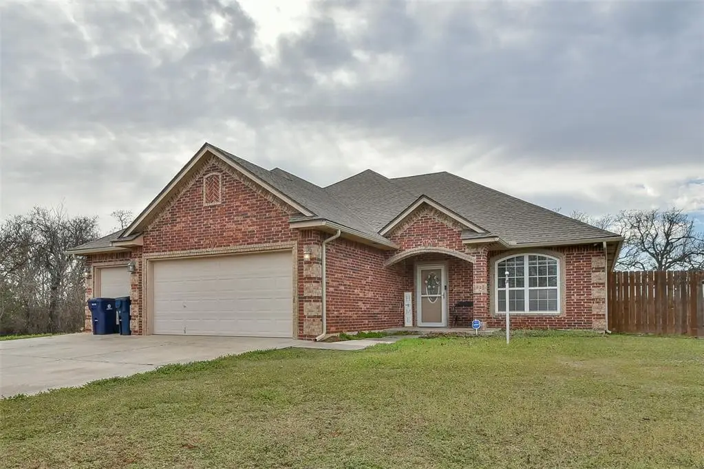 5651 Old Town Street, Newalla, OK 74857 - #1