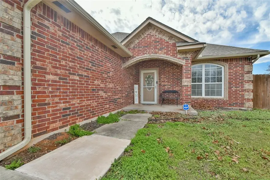 5651 Old Town Street, Newalla, OK 74857 - #3