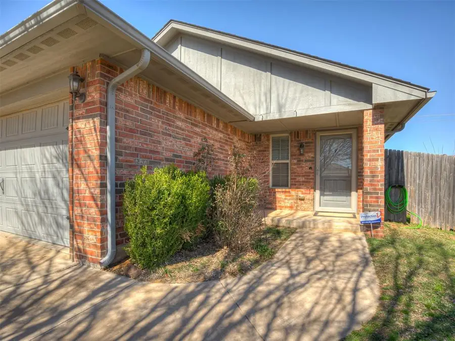 11917 SW 8th Street, Yukon, OK 73099 - #2
