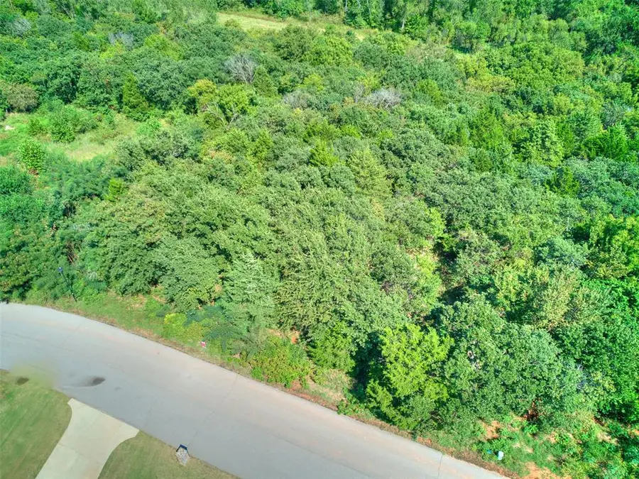 12400 Thelmas Way, Edmond, OK 73013 - #2