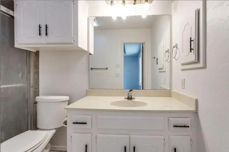 2713 S Summerfield Drive, Edmond, OK 73012 - #3