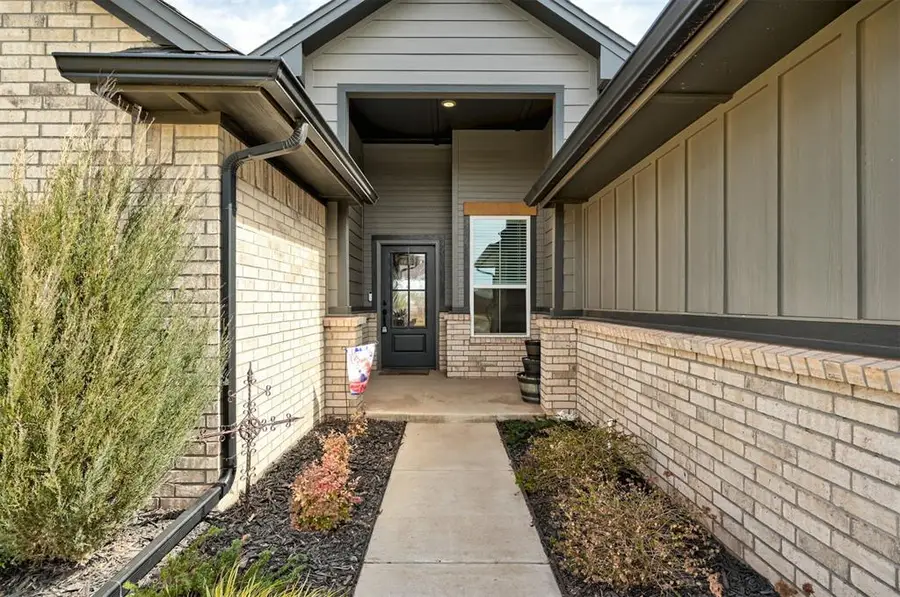 1196 Maverick Pass, Piedmont, OK 73078 - #3