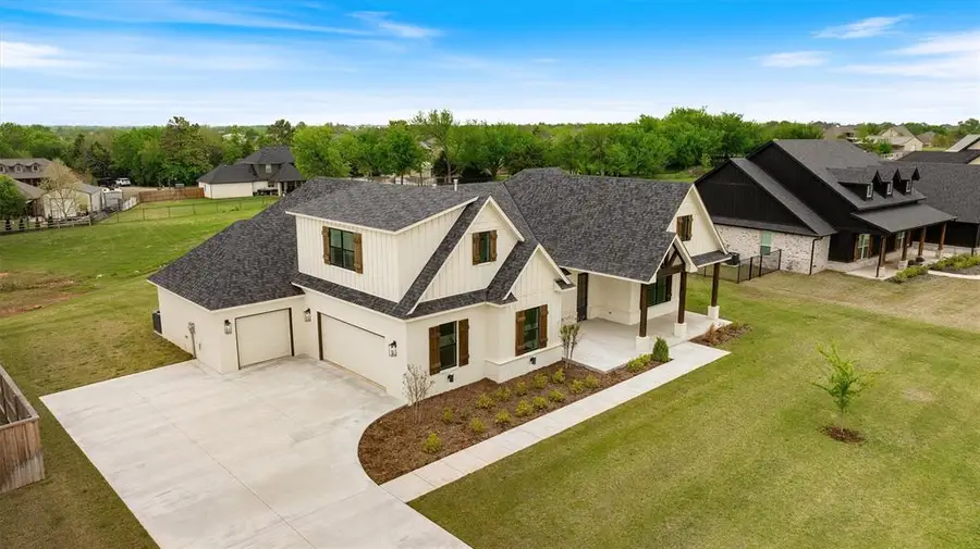 10140 Oakwood Drive, Edmond, OK 73025 - #3