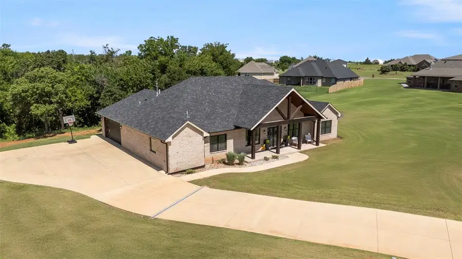 1074 Fawn Meadow Drive, Blanchard, OK 73010 - #2
