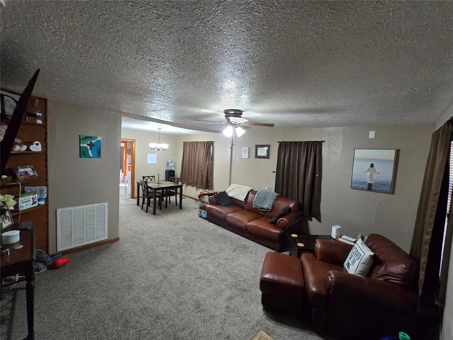 1547 N 1st Street, Harrah, OK 73045 - #3