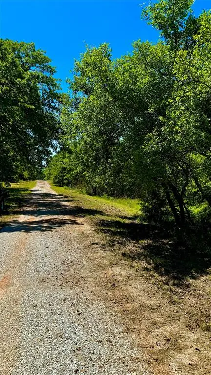 8825 E 180th Street, Lexington, OK 73051