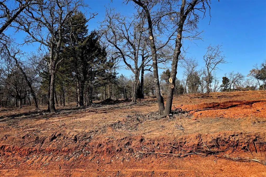 2000 Liberty Lake Trail, Guthrie, OK 73044 - #1