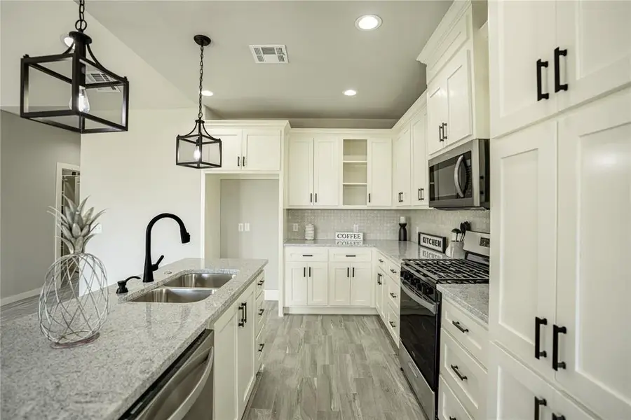 320 SE 45th Street, Oklahoma City, OK 73129 - #2