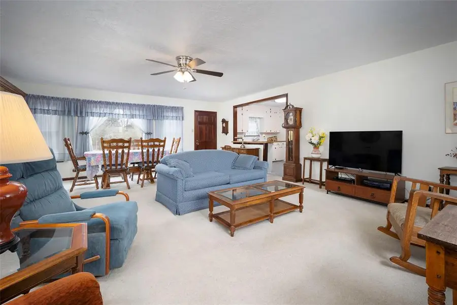 701 W 39th Street, Shawnee, OK 74804 - #3