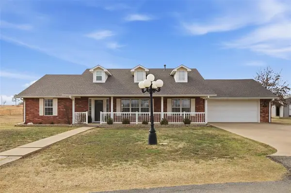 1415 N Santa Fe Road, Davenport, OK 74026