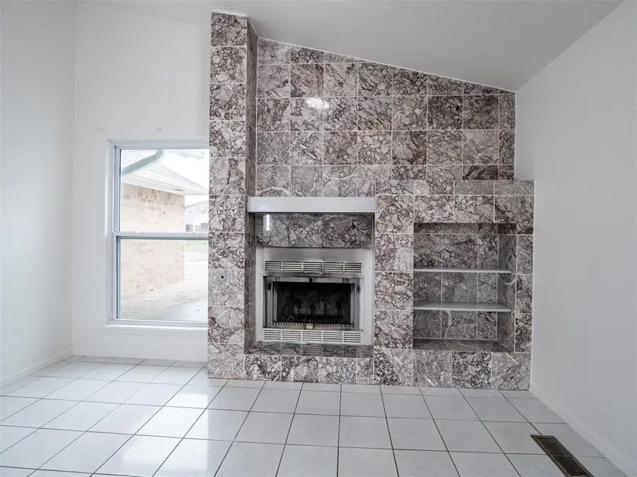 828 Golden Eagle Drive, Norman, OK 73072 - #2