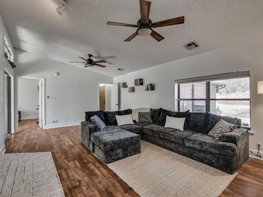 20836 SE 149th Street, Newalla, OK 74857 - #3