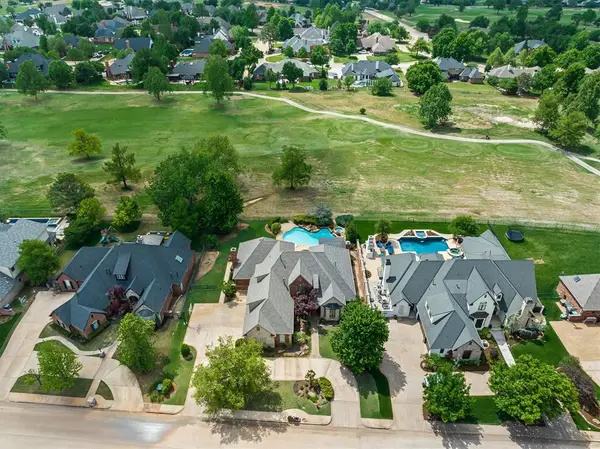 400 Heritage Boulevard, Edmond, OK 73025