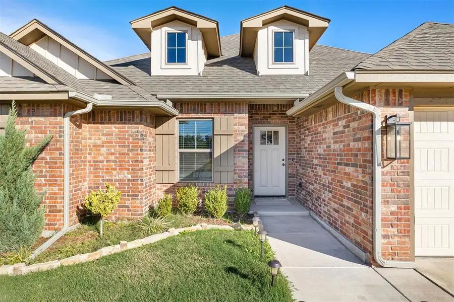 4517 Black Mesa Lane, Yukon, OK 73099 - #3