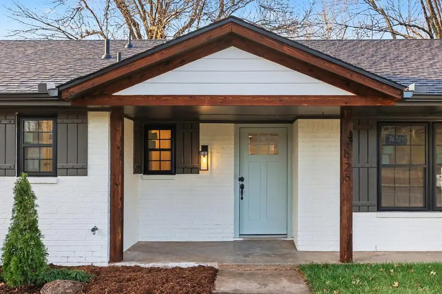 3926 Briarcrest Drive, Norman, OK 73072 - #2