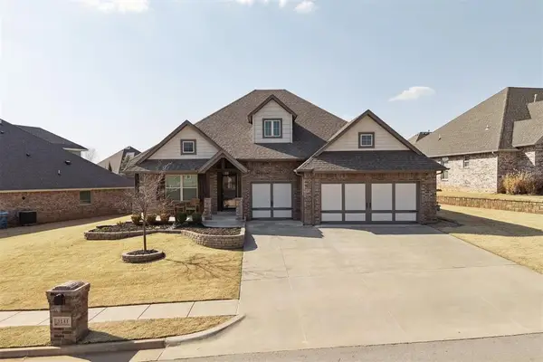 3141 Hunter Crest Drive, Edmond, OK 73034