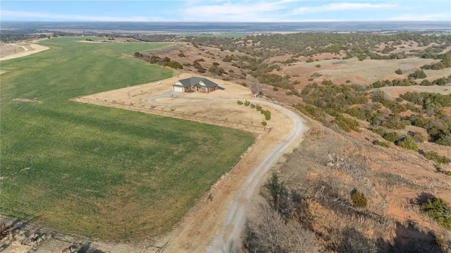 92992 N 2450 Road, Thomas, OK 73669 - #3