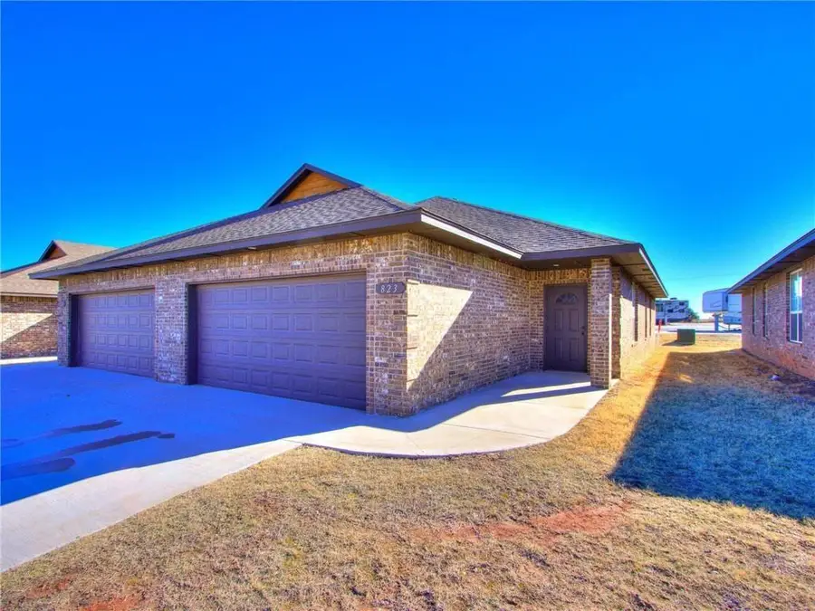 3024 Sydney Way, Chickasha, OK 73018 - #2