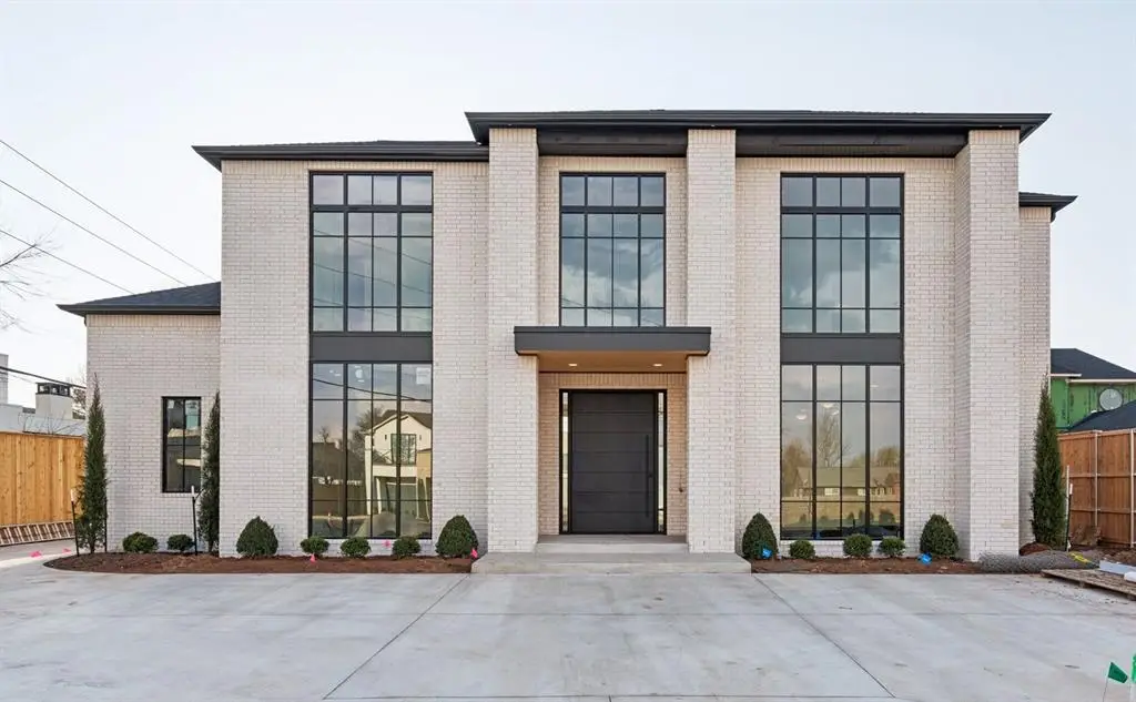 2809 Guilford Lane, Oklahoma City, OK 73120 - #1