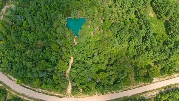 414 Kaisley Blue Eye Way, Broken Bow, OK 74728