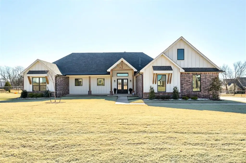 10071 Lacewood Drive, Edmond, OK 73025 - #1