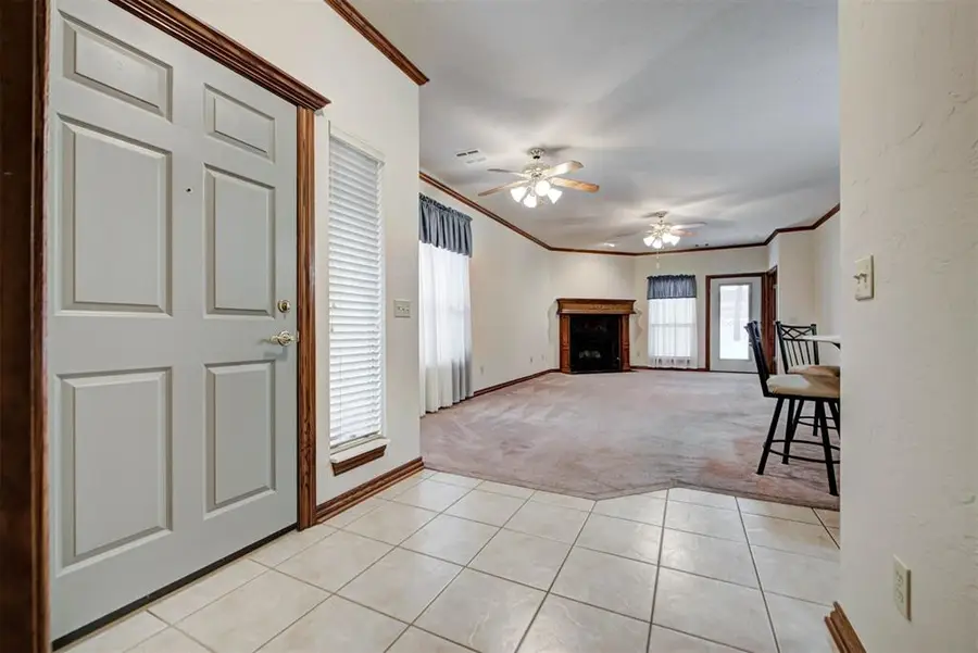40 SW 92nd Place, Oklahoma City, OK 73139 - #2