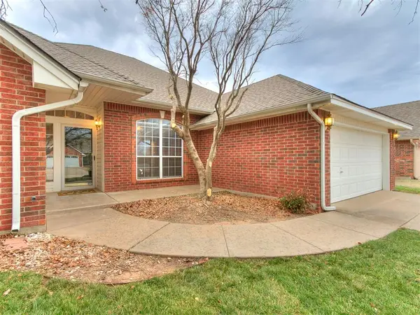 3812 Buckingham Drive, Norman, OK 73072